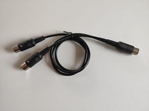 Y-floppykabel (IEC-splitter) – C64/C128